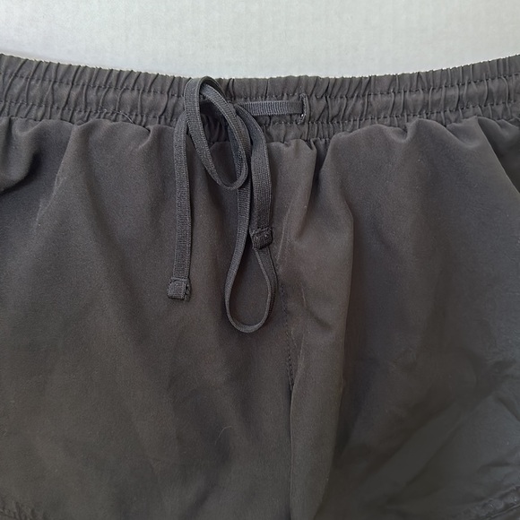 OLD NAVY | Black Active Go-Dry Running Shorts | Size XS - Picture 5 of 9